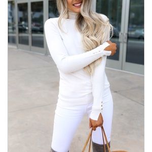 White fitted long sleeve